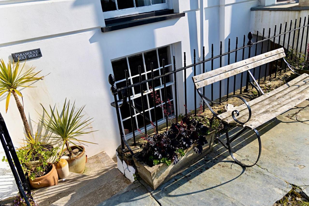 Paramount Apartments Ilfracombe, Arty Seaside Holiday Apartments Ngoại thất bức ảnh