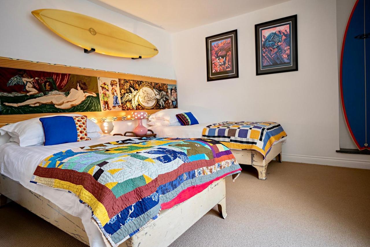 Paramount Apartments Ilfracombe, Arty Seaside Holiday Apartments Ngoại thất bức ảnh