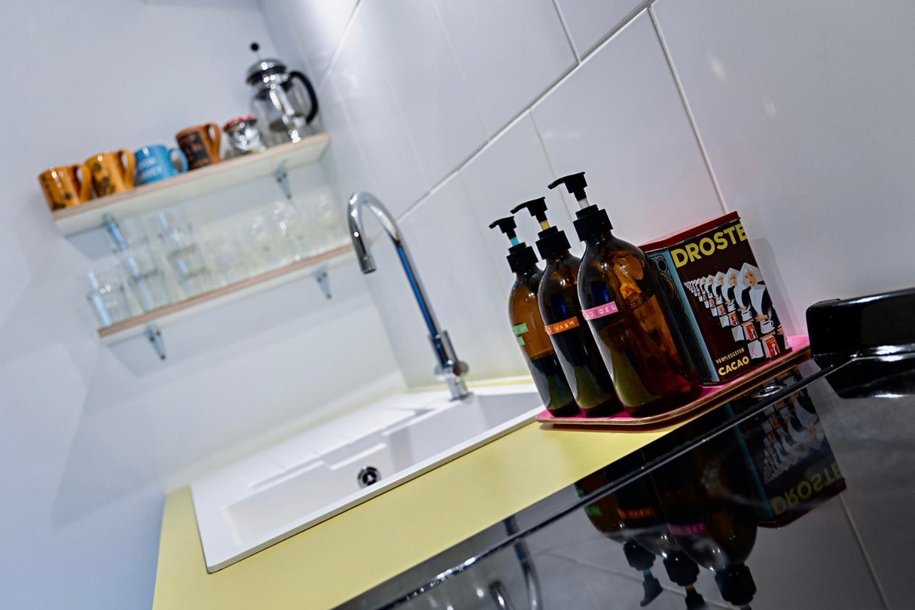 Paramount Apartments Ilfracombe, Arty Seaside Holiday Apartments Phòng bức ảnh